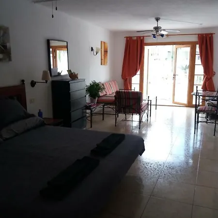 Geranios Apartman Costa Adeje (Tenerife)